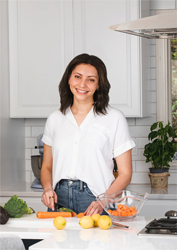Dana of Eats2Know provides 1:1 nutrition coaching