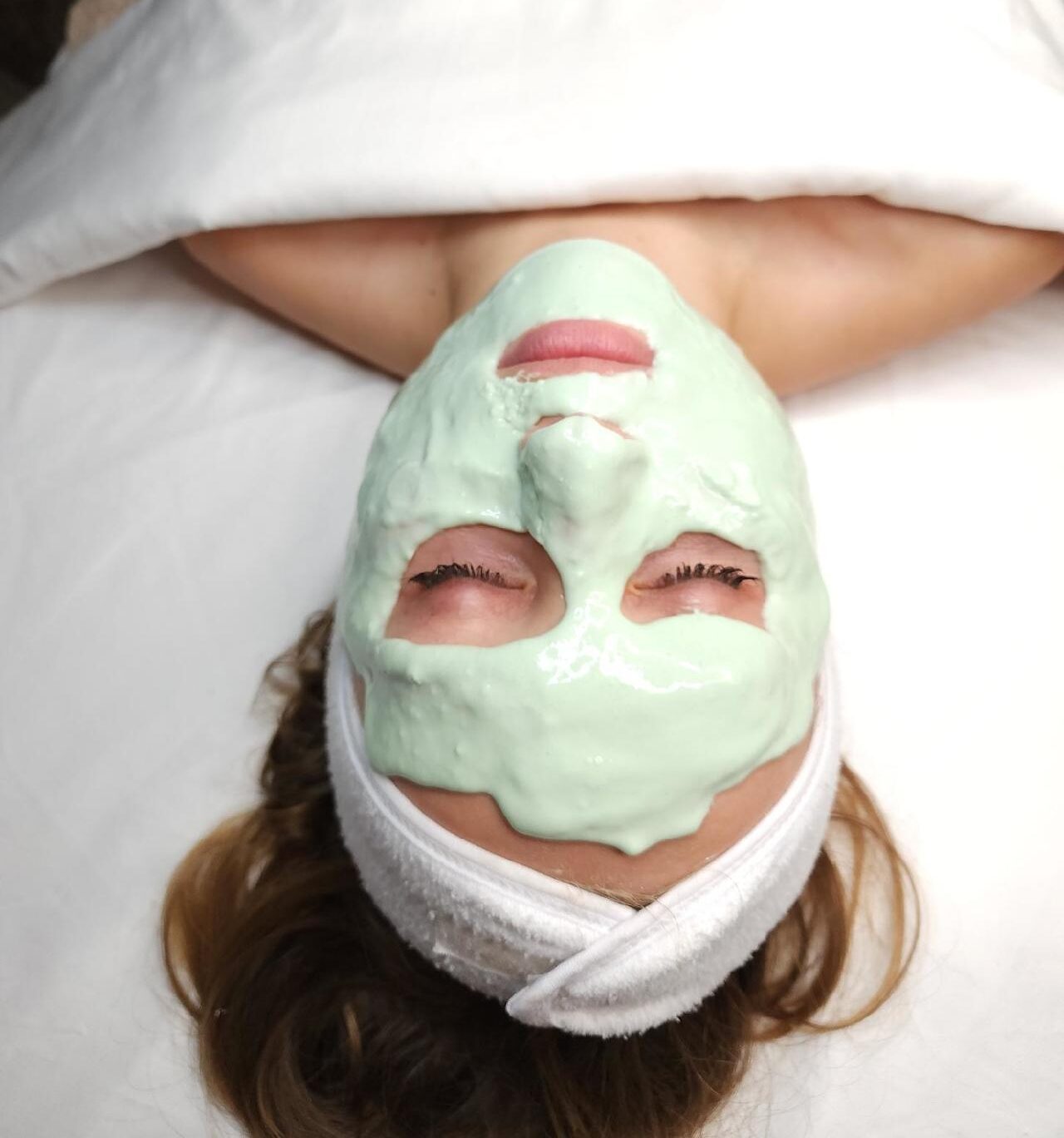 Red-out Facial by Repechage